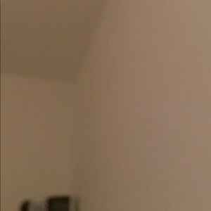 Meet your Posher, Leon